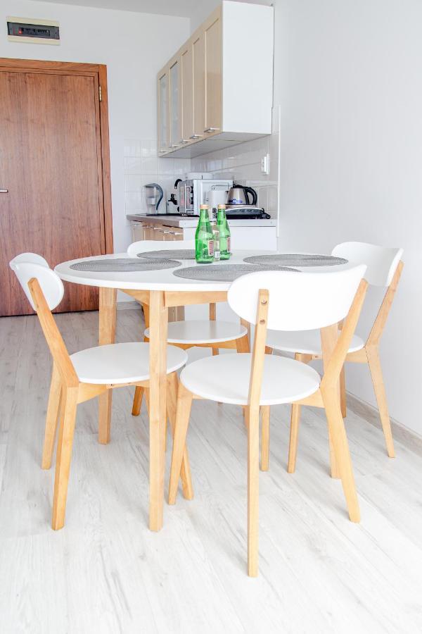 Al-Dom Apartament 112 Awangardia, 300 M Do Plazy W Dzielnicy Uzdrowiskowej 코워브제크 외부 사진